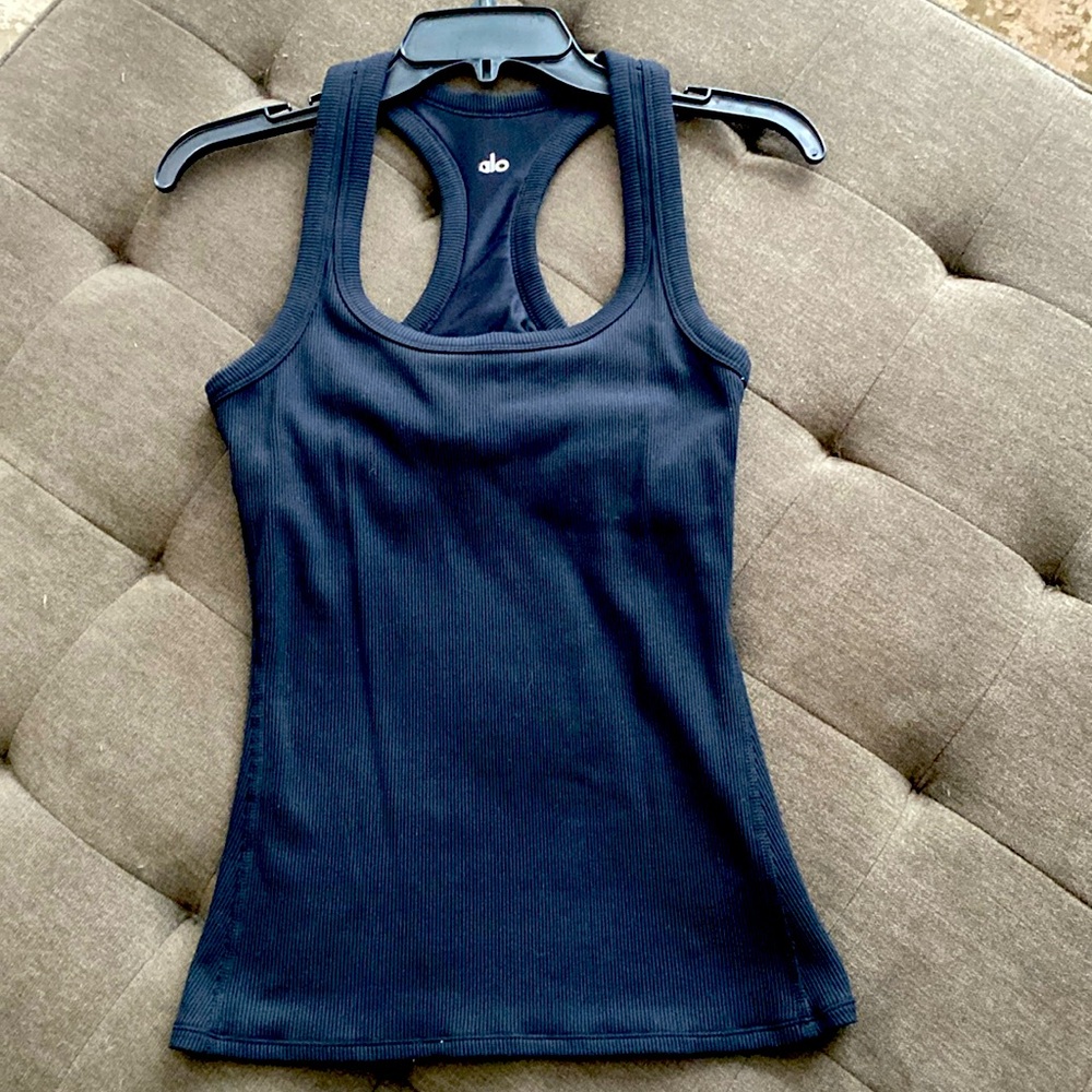 Alo Black tank top with built in Bra